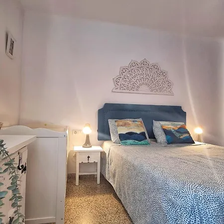 Beachfront Madrid 709 Apartment Torrox